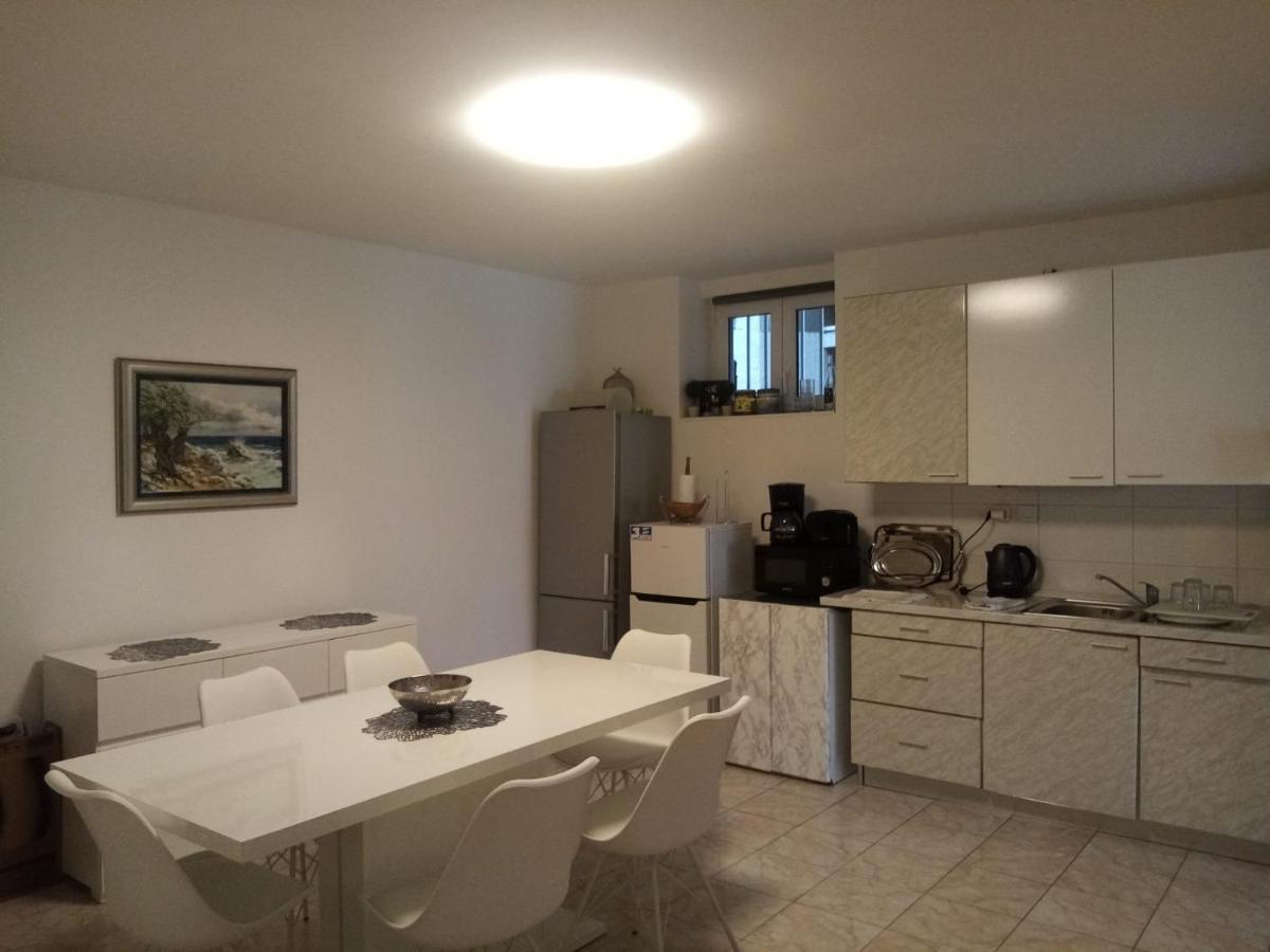 Beach Apartments Mika Lokva Rogoznica Dış mekan fotoğraf